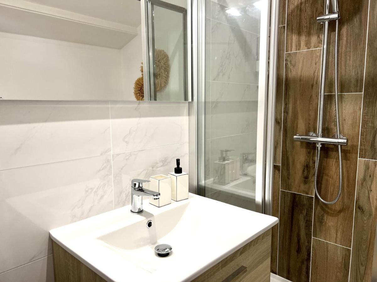 Appartement ~ Sunset Paddle ~ A 15Min De Lyon Мирибел Екстериор снимка